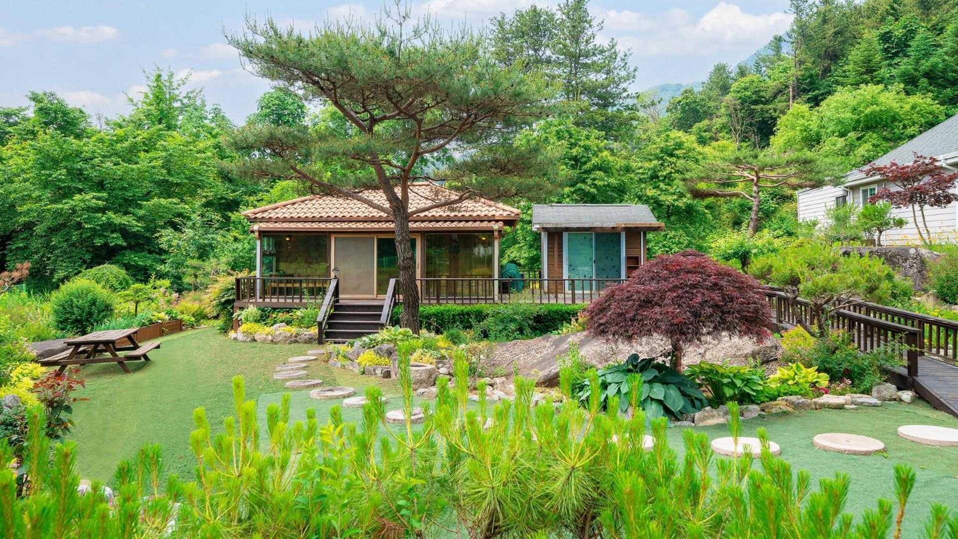 Gapyeong Yeheaden Pension Pocheon Ruang foto